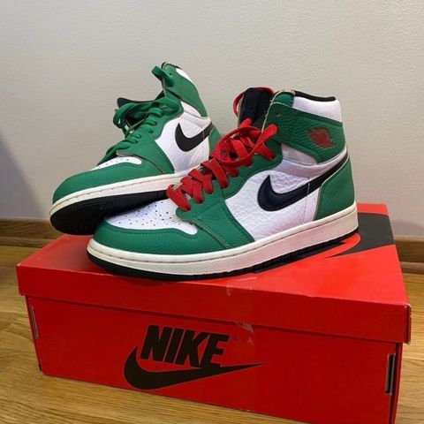 Air Jordan 1 Lucky green