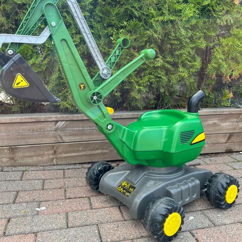 John deere gravemaskin leke 2-4 år