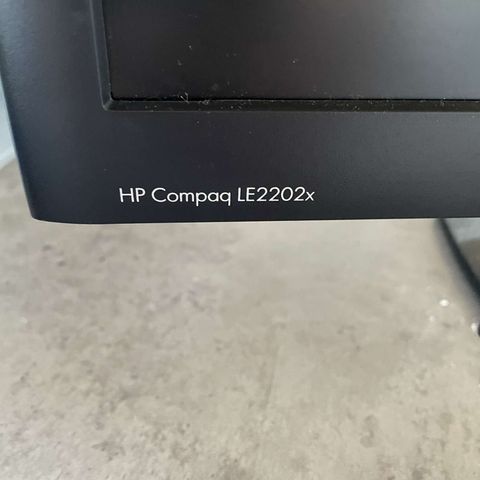 hp

HP Compaq LE2202x Monitor 21,5 in