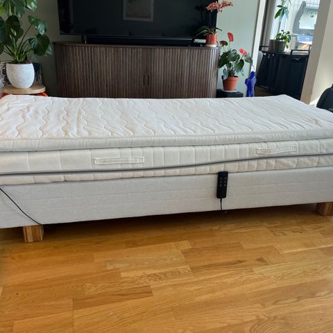 90 seng fra IKEA
