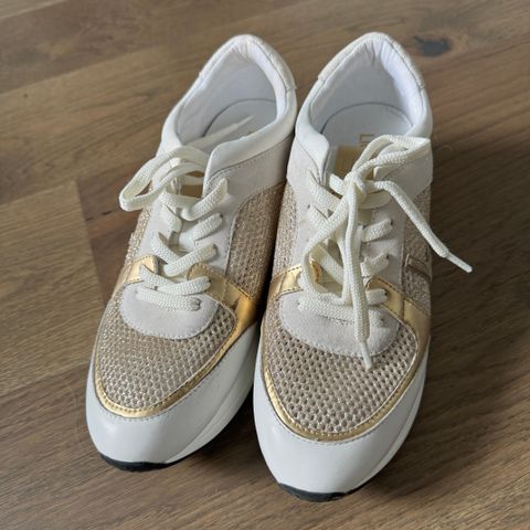 Liu-Jo sneakers str 38