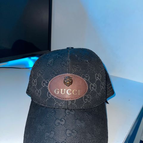 Gucci caps