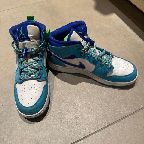 Originale Air Jordan kun brukt et par ganger