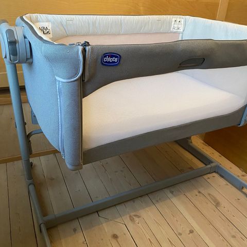 Bedside crib