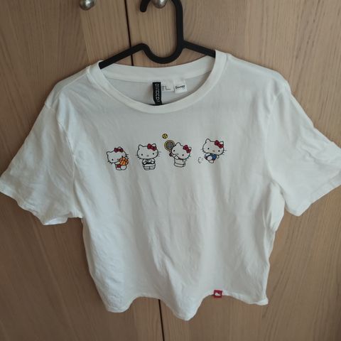 H&M Hello Kitty t-skjorte