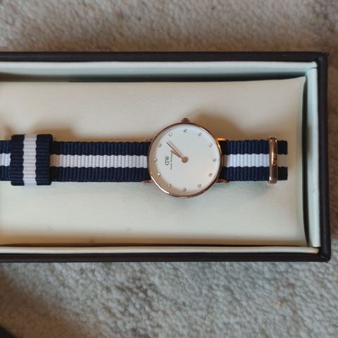 Daniel Wellington dame klokke