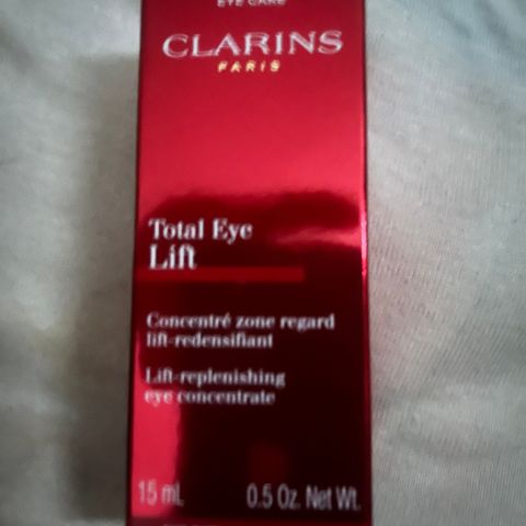 Clarins Eye Lift