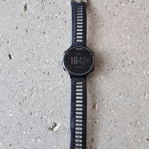 Garmin forerunner 735XT