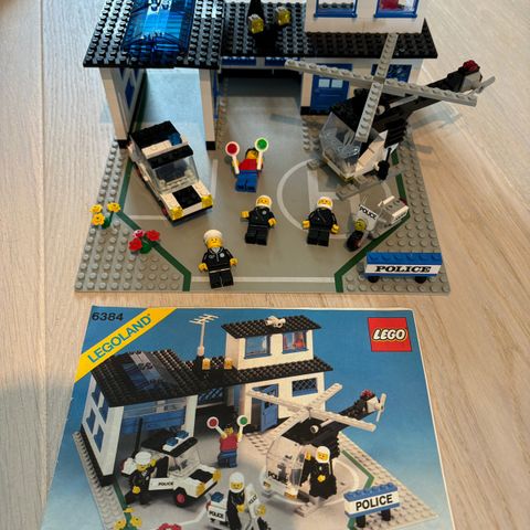 Lego 6384 Police Station Classic Town