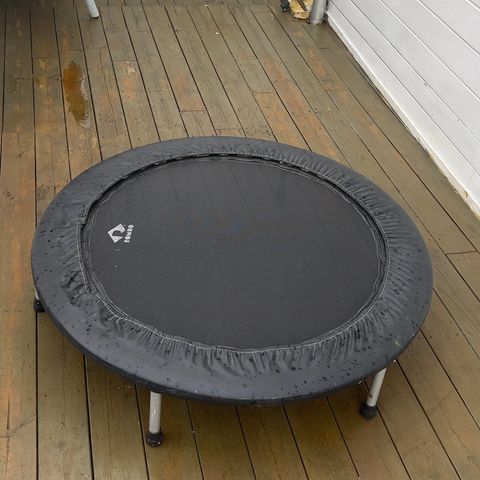 Pent brukt, godt stand Trampoline selge blig,