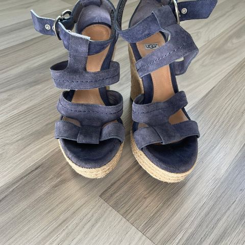 Uggs sko /sandal