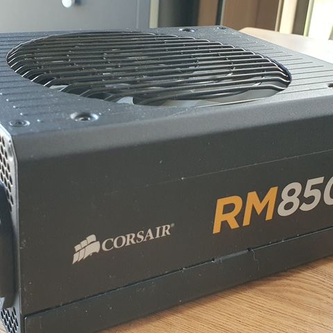 Corsair 850w Powersupply. RM850