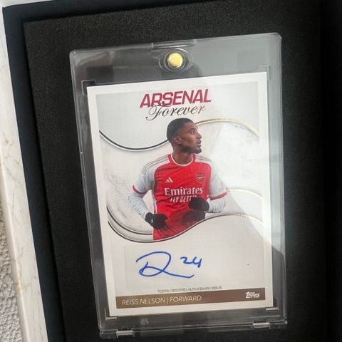 Topps Arsenal forever 2024 Reiss Nelson autograf! Fotballkort