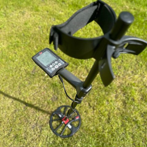 Minelab Equinox 800 metalldetektor