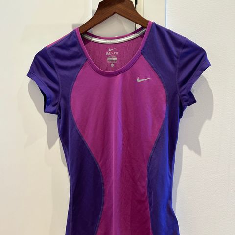 Treningstskjorte fra Nike