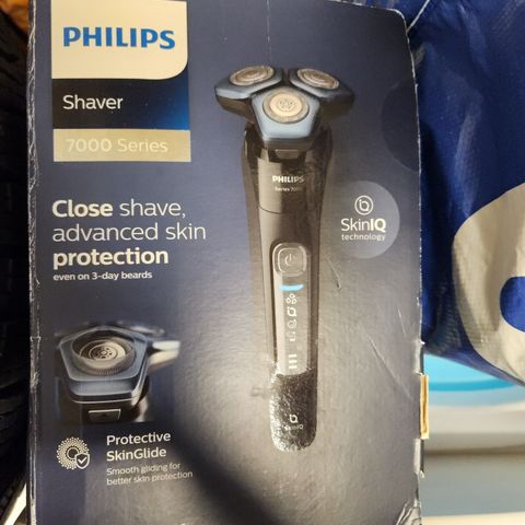 Philips shaver 7000 series.