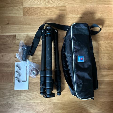 Benro Carbon tripod/ kamerastativ C2692t