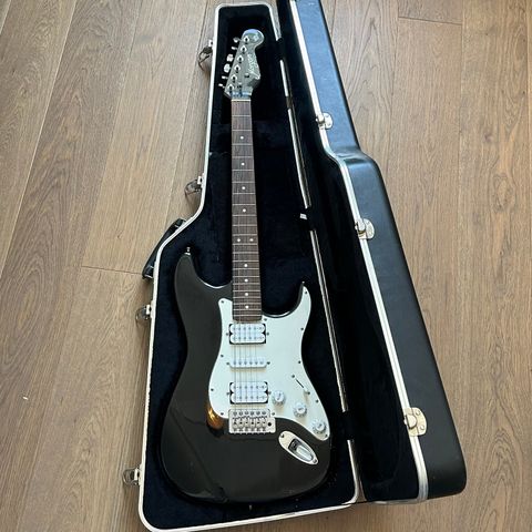 Morgan gitar med hardcase