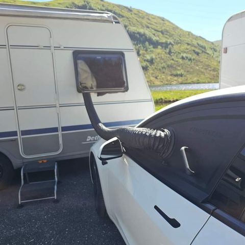 Campstream one til Tesla model3. Kjøl/varm telt eller campingvogn med bilens AC