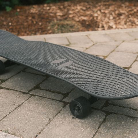 Unik Pennyboard Blackout 32" Cruiser