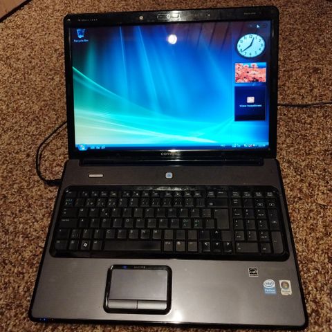 HP Compaq Laptop Med Windows Vista