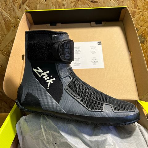 Zhik grip II boot 560