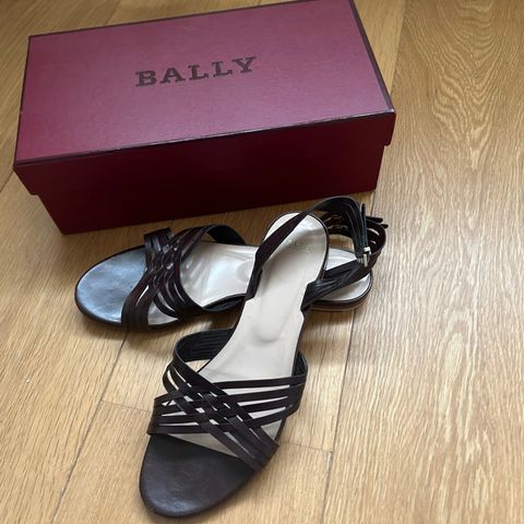 BALLY sandaler