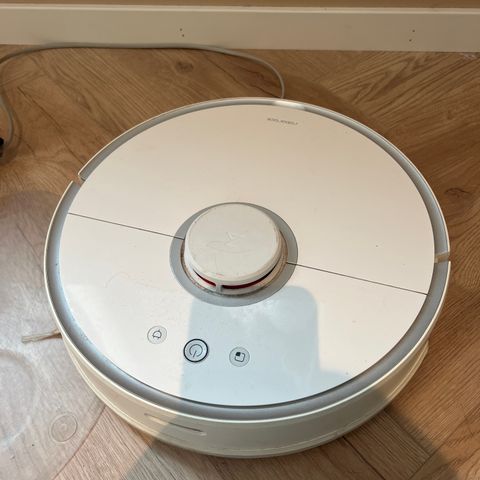 1 Xiaomi Roborock S50 robotstøvsuger