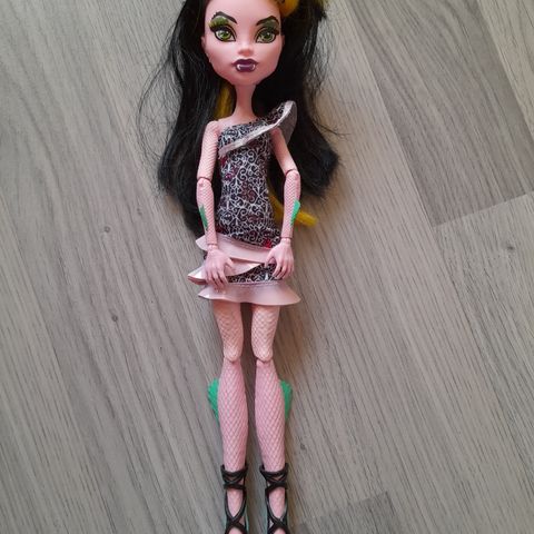 Monster High dukke