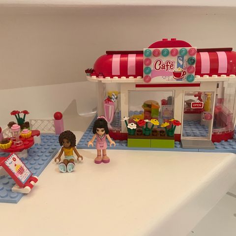 Lego friends 3061 - City park cafe