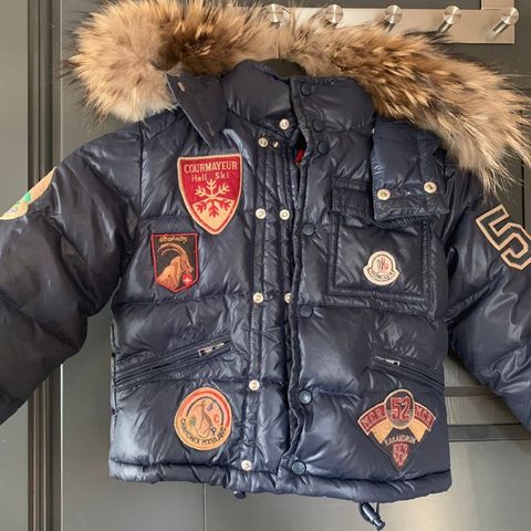 MONCLER jakke 2-4 år