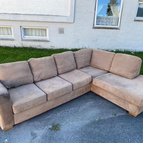 Hjørnesofa m/sjeselong