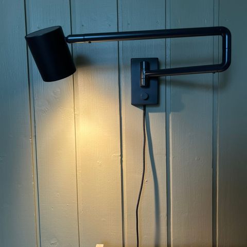 IKEA NYMÅNE vegglampe