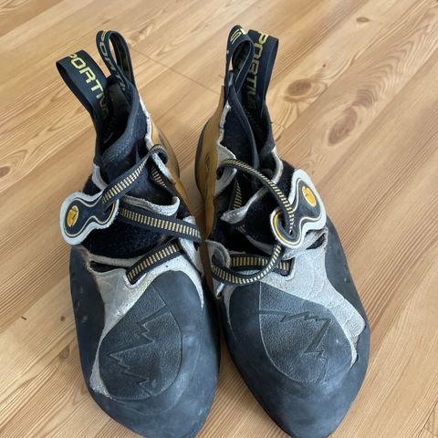 Klatresko la sportiva solution str 37,5