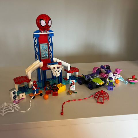 Lego Spidey «Spider-mans hovedkvarter» (Utgått produkt)