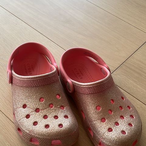 Crocs, rosa med gullglitter, Str C12 = ca Str 30-32