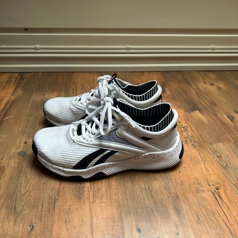 Reebok str 37,5