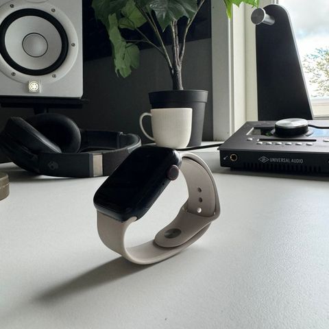 Apple-Watch S9 45mm + Celluar (2 ÅR APPLE CARE)
