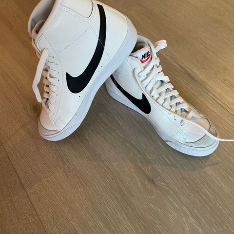 Nike sneaker blazer mid