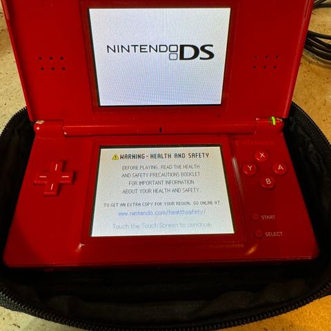 Nintendo DS Lite