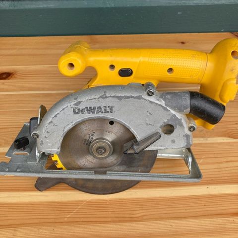 DeWalt sirkelsag