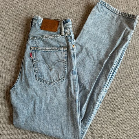 Levis Ribcage W24/L29