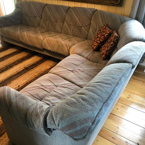 Sofa pent brukt til salgs