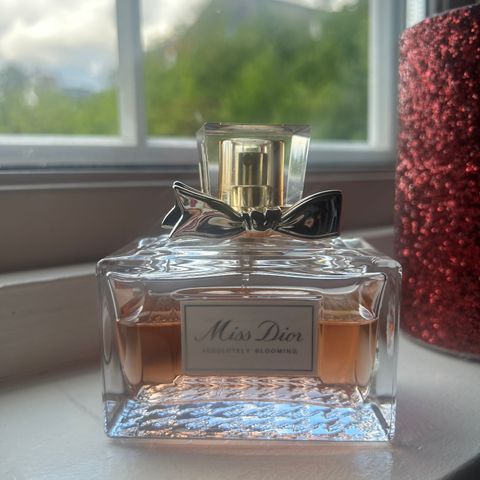 Paryme- Miss Dior Absolutely Blooming