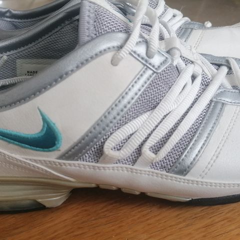 Nye Nike sko, str 38 hvit