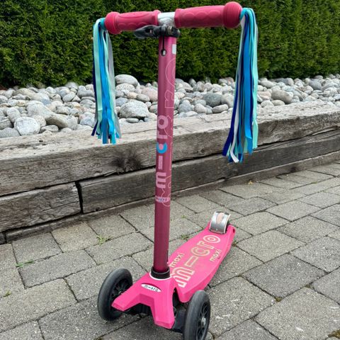 Micro Maxi sparkesykkel rosa