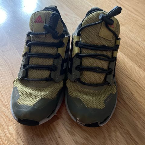 Adidas terrex str 30 1/2 grønne