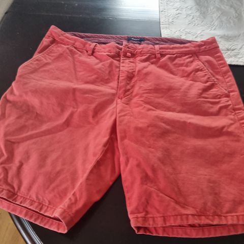 Fin Gant  shorts w38 selges