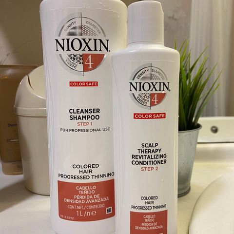 Nioxin system 4 shampoo og balsam