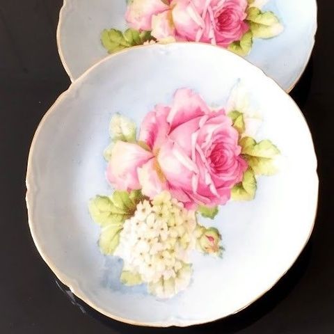 Veggtallerken- pyntetallerken med Blomster - Porsgrunn porselen